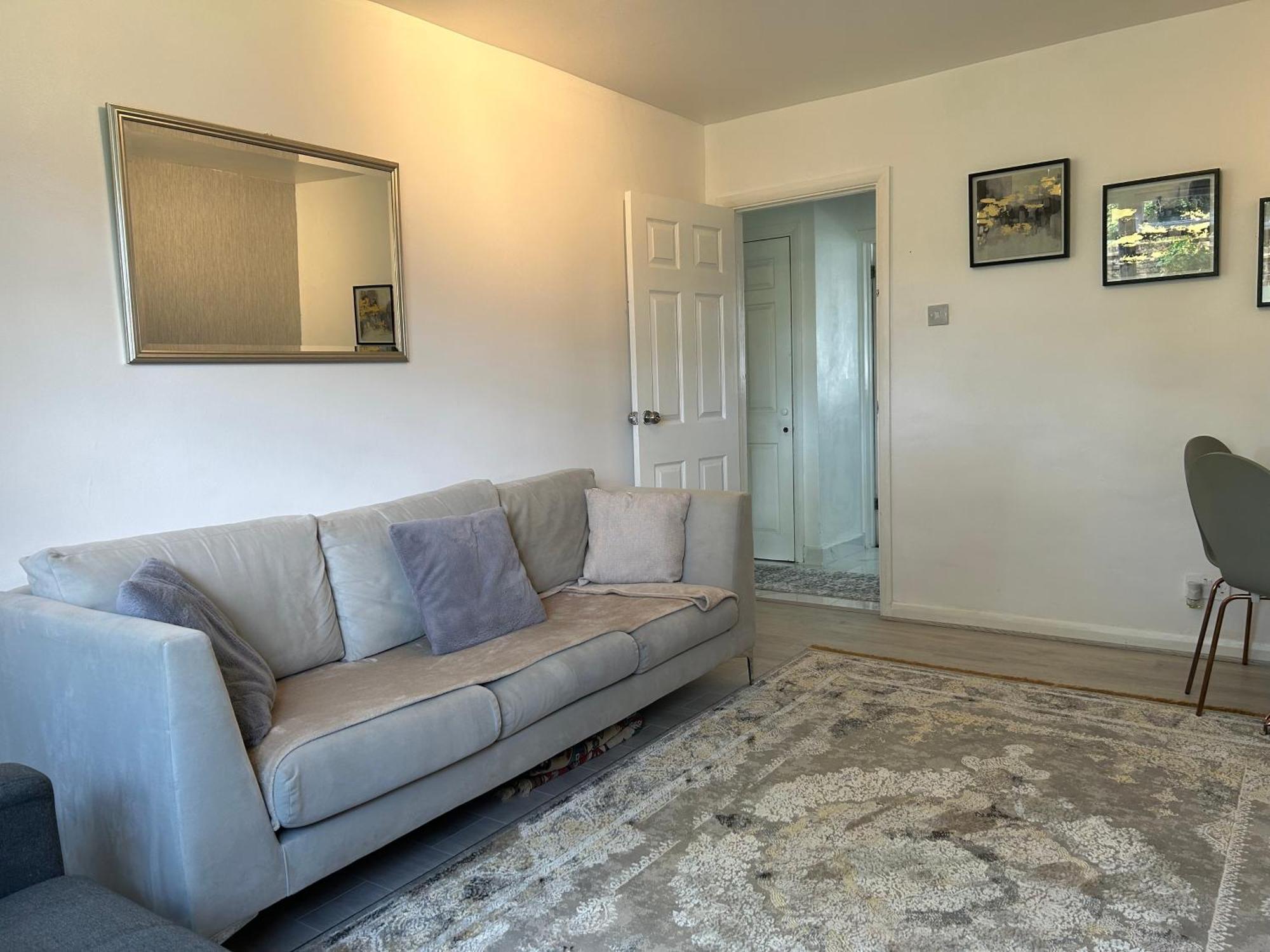 One Bedroom Flat In Chiswick W4 London Kültér fotó