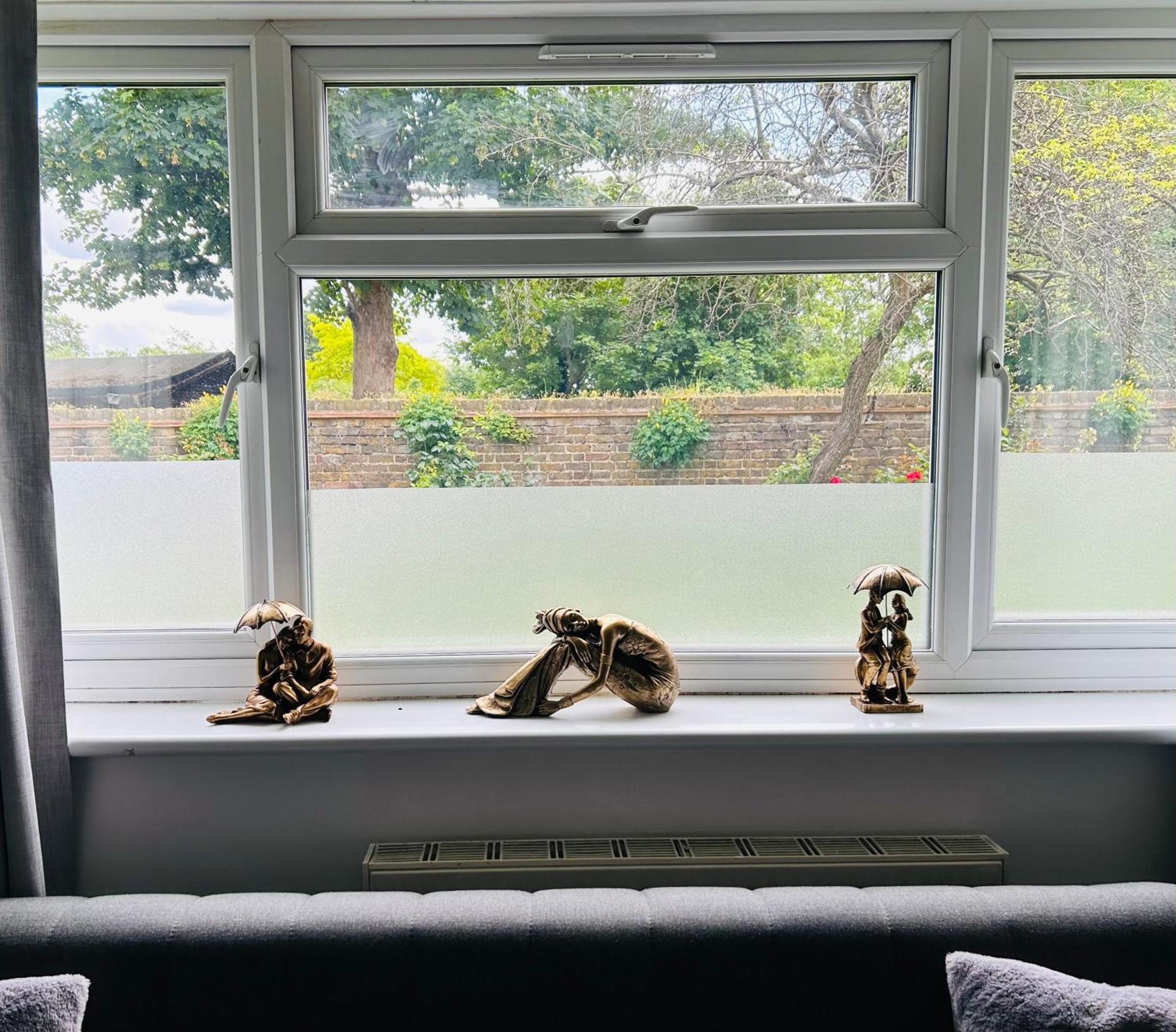 One Bedroom Flat In Chiswick W4 London Kültér fotó